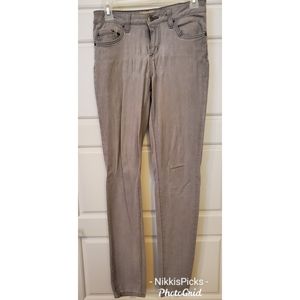 Fashion Nova women's skinny jeans